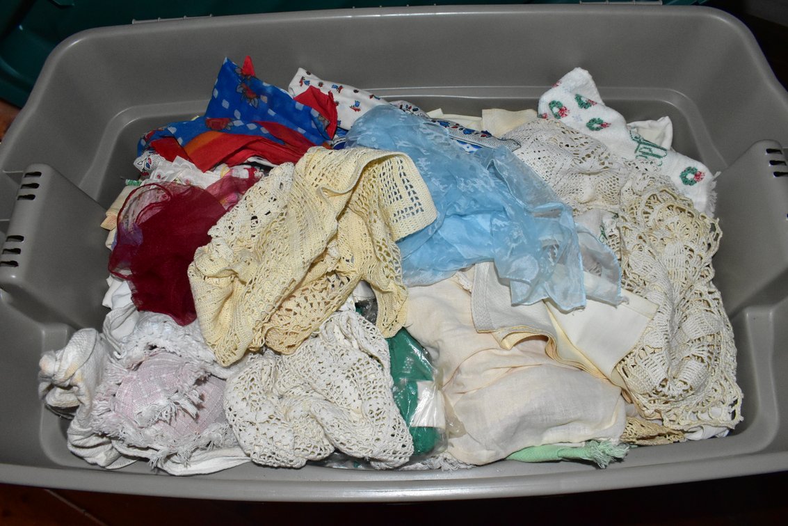 Doilies & Linens in Tote