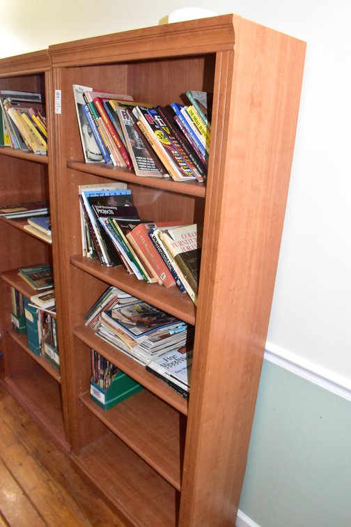 Bookcase to Right