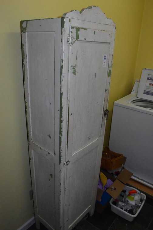 White Vintage Cabinet