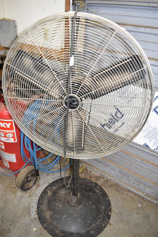 Hampton Bay Floor Fan