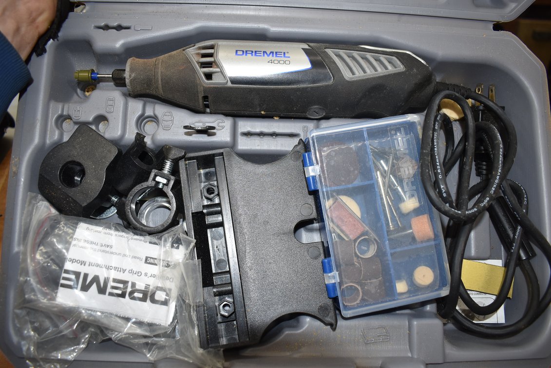 Dremel Tool w/ Accessories