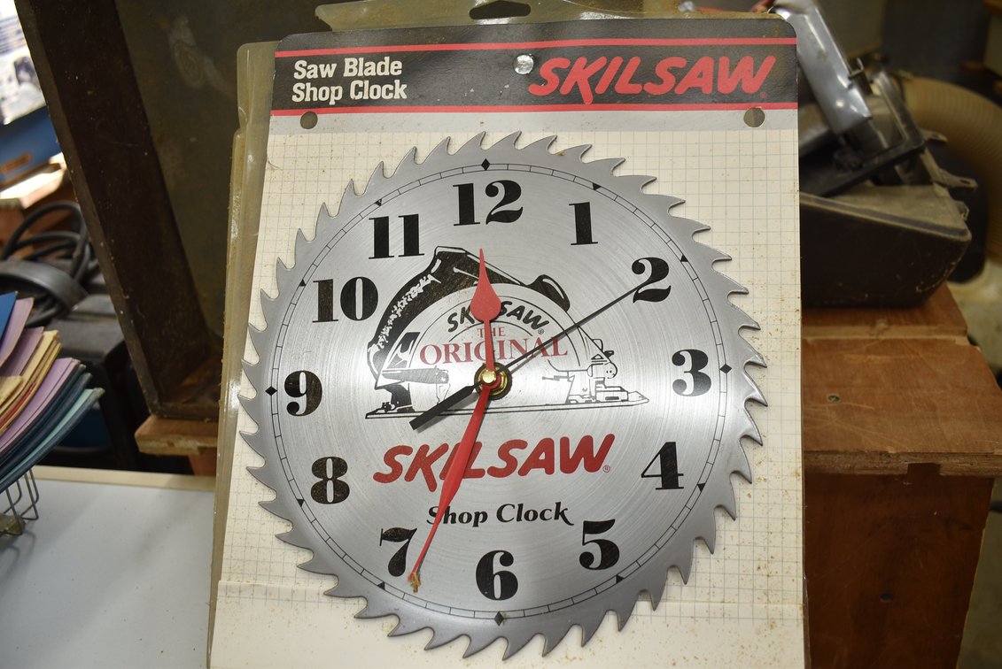 SkilSaw Shop Clock