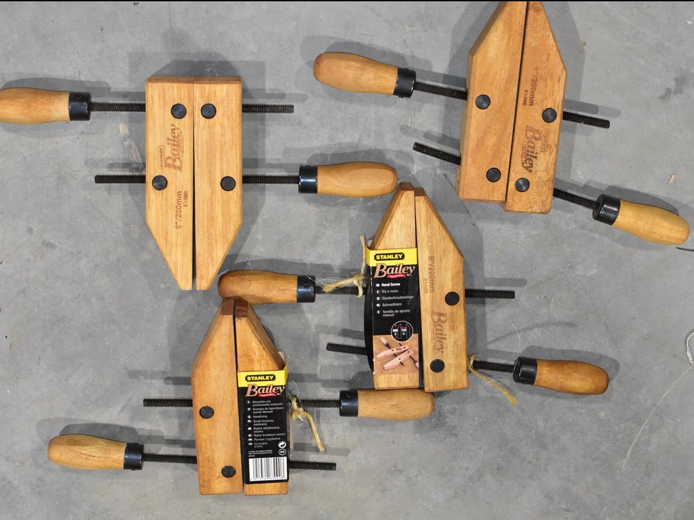 (4) Wooden Clamps 