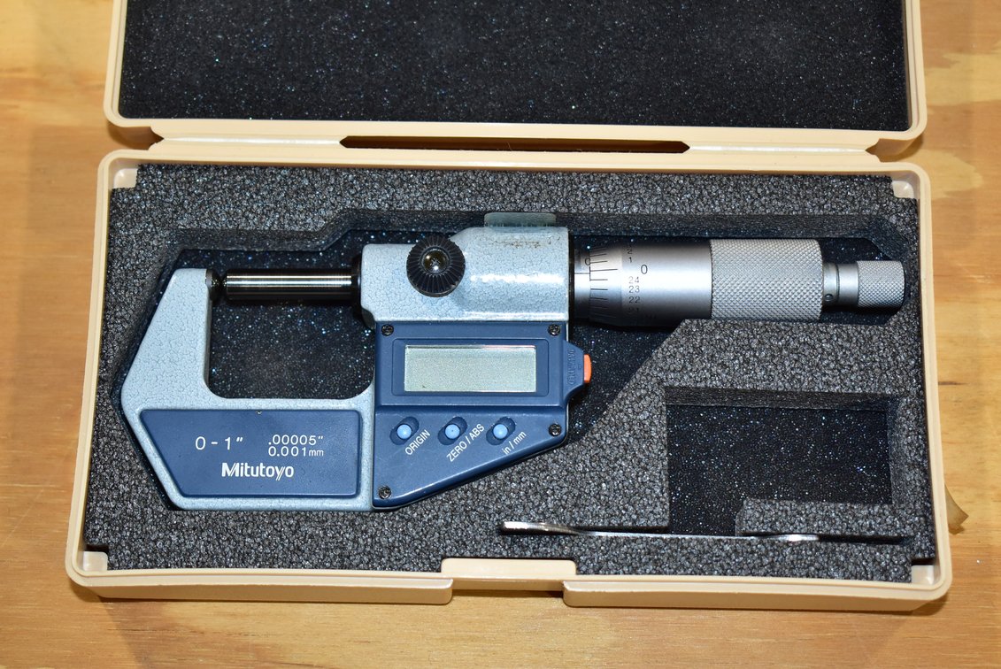 Mitutoyo Micrometer 