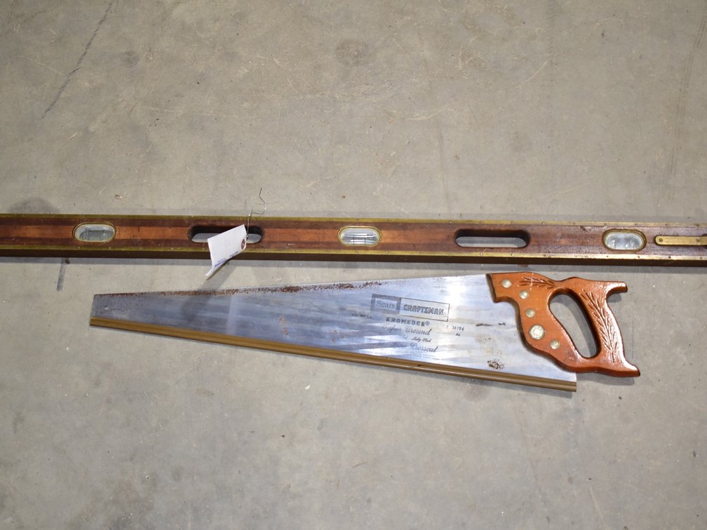 Craftsman Saw & Level 