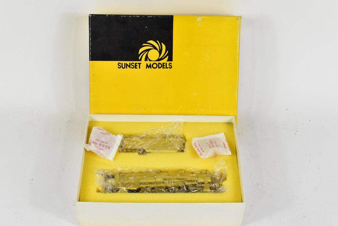 Sunset Models Prestige Series Toy Train 