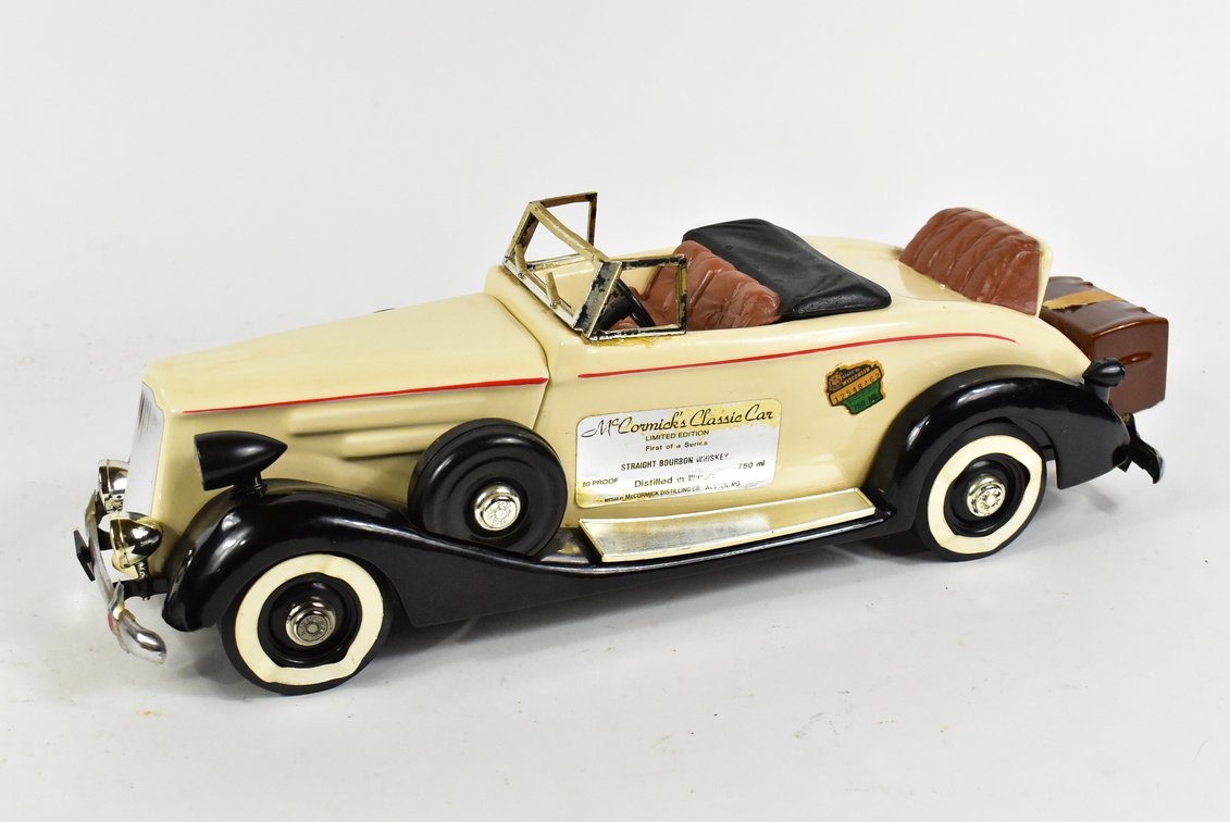 MCCORMICK DECANTER-1937 PACKARD
