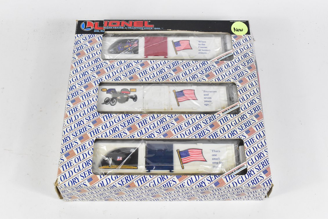 Lionel “The Old Glory Series” Model Train Cars 