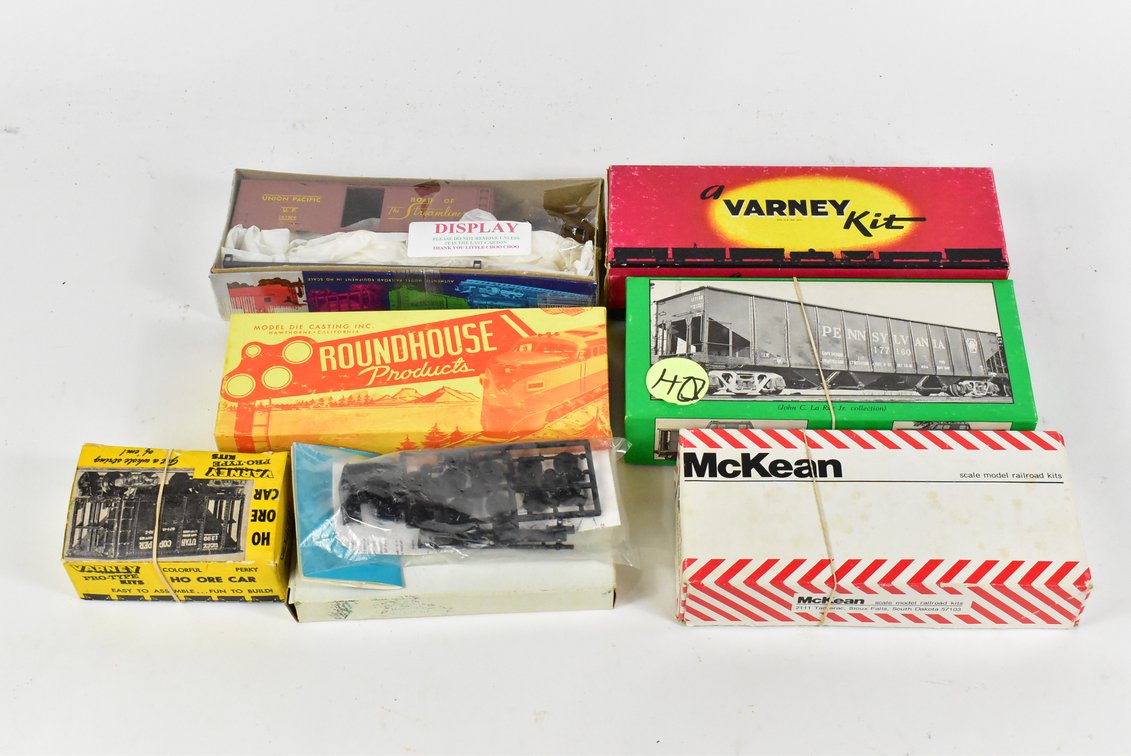 Assorted Toy Model Trains 
