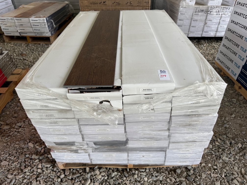 887.6 SF  3 Color Pallet: Chestnut, Brunette, & Ashen Colored Waterproof Click Vinyl Planks