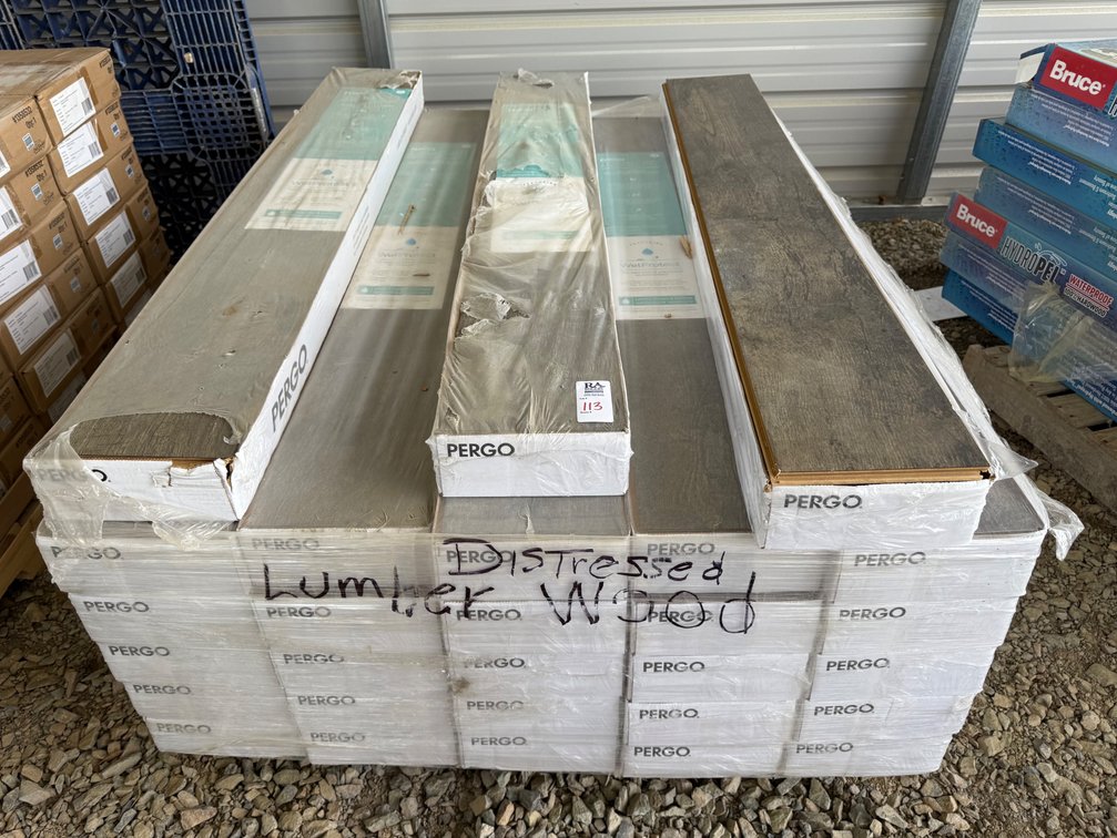 553.2 SF  PERGO LF001006 Distressed Lumber Wood Waterproof Click Laminate Planks