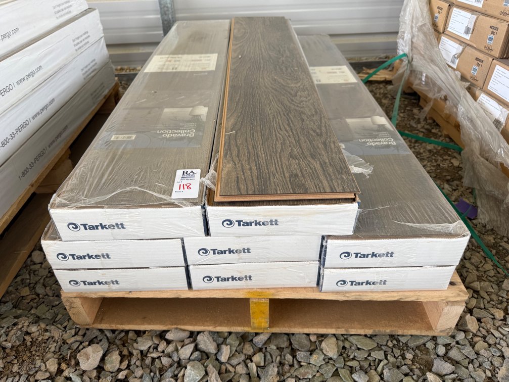 170 SF  TARKETT Bravado Sonoma Oak Click Planks