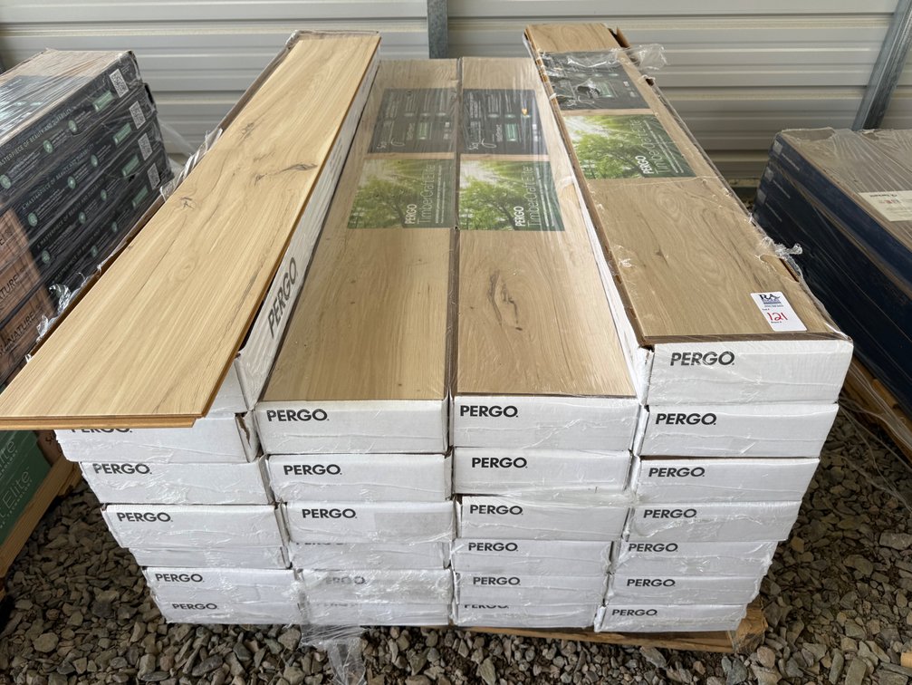 573 SF  PERGO LF001070 Misty Dawn Hickory Waterproof Click Laminate Planks