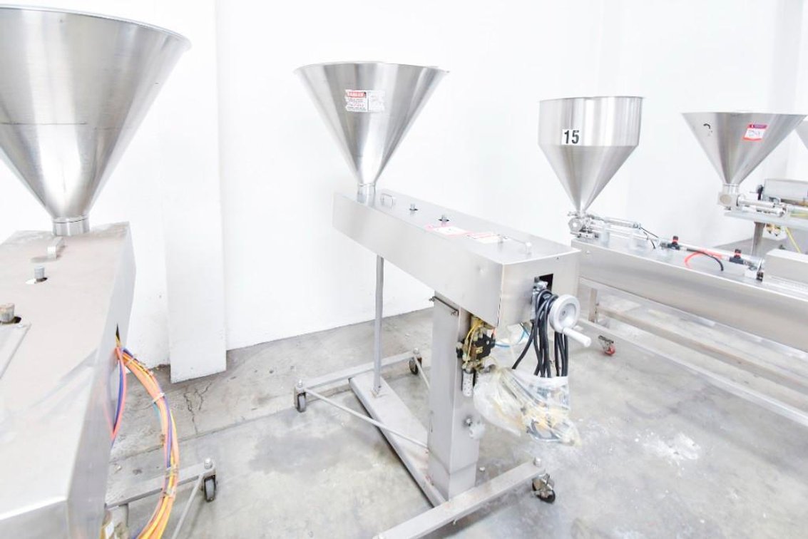 Image for ***SOLD*** MJK1726 Hinds Bock Single Piston Liquid Filler on Casters