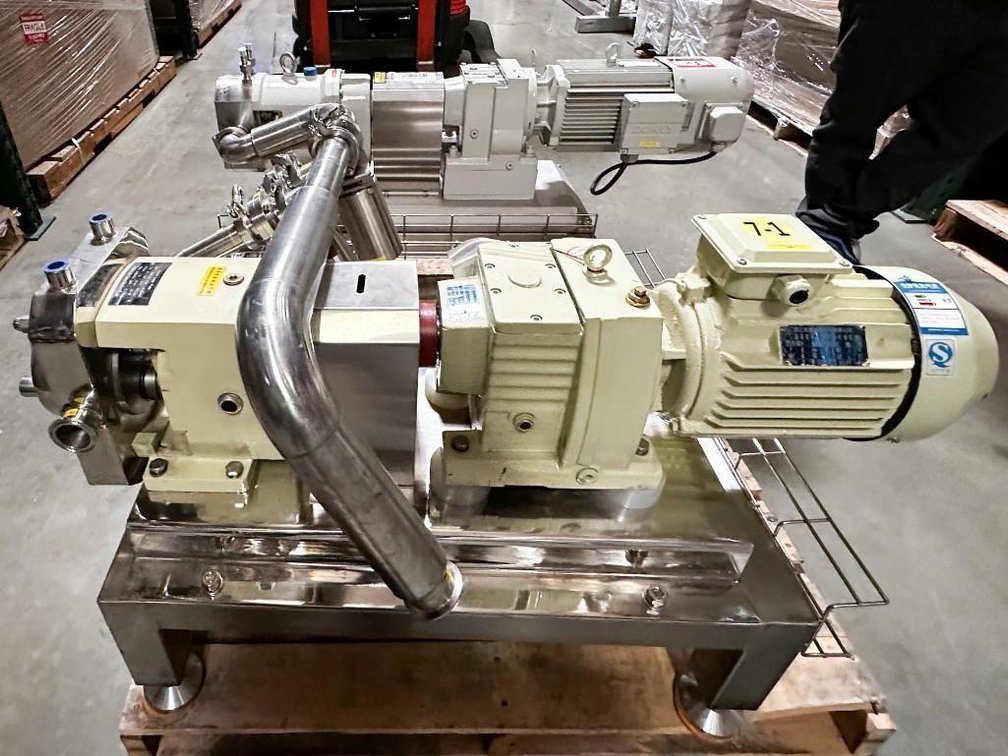 Image for MJK1932 NEW - Durrex Tri- Lobe Positive Displacement Pump System