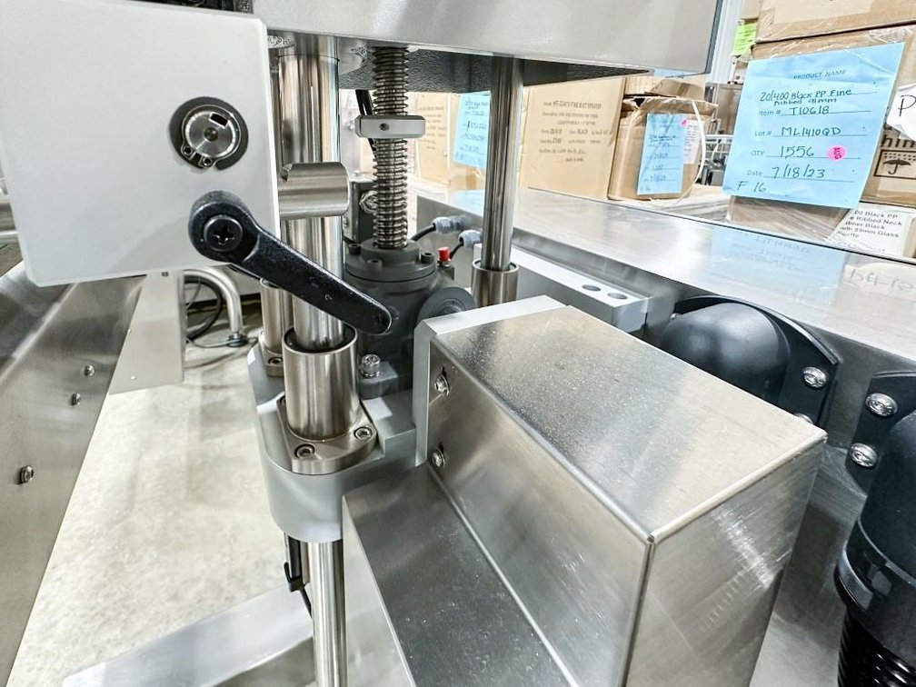 Image for **SOLD** MJK2085 CVC Desiccant Pouch Dropper CVC 1103H