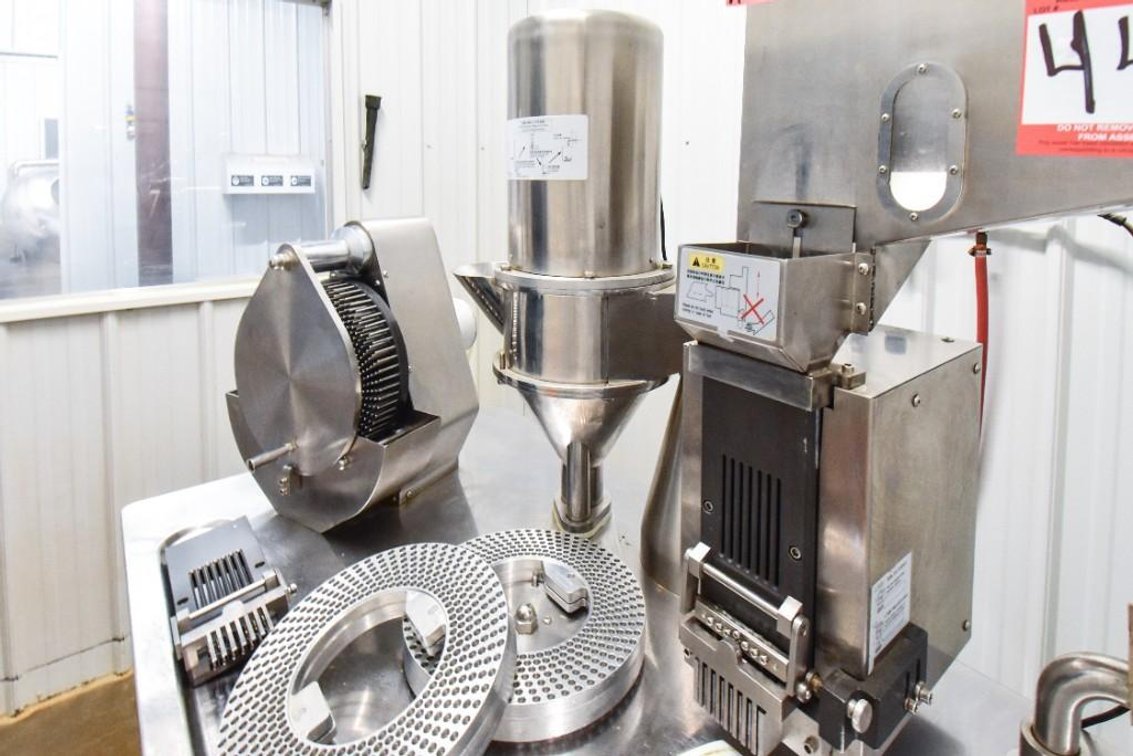 Image for MJK2106 Semi Auto Capsule Filling Machine