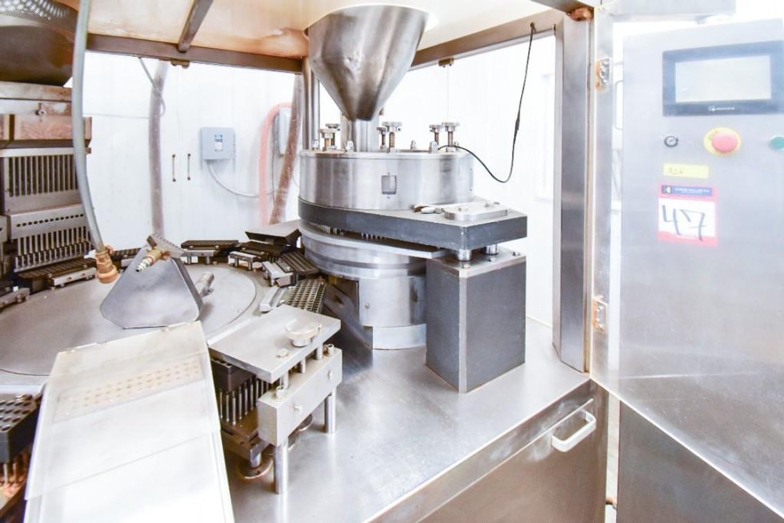 Image for MJK2108 NJP 7500 Encapsulation Machine