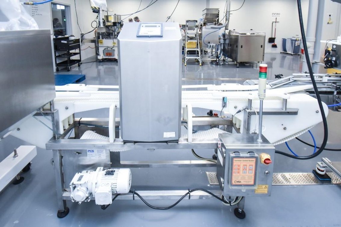 Image for ***SOLD*** MJK2133 EIA Metal Detector System