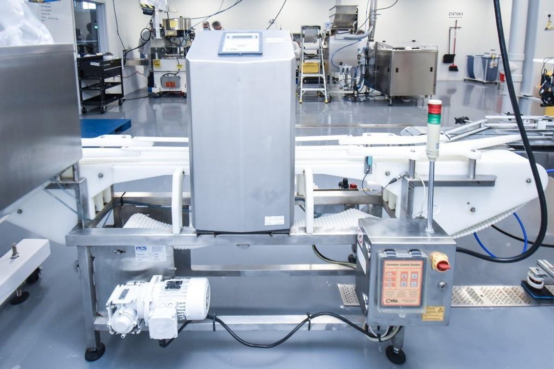 Image for ***SOLD*** MJK2133 EIA Metal Detector System