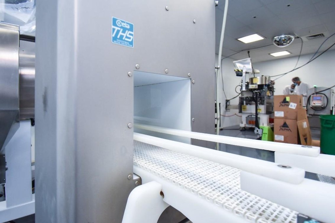 Image for ***SOLD*** MJK2133 EIA Metal Detector System