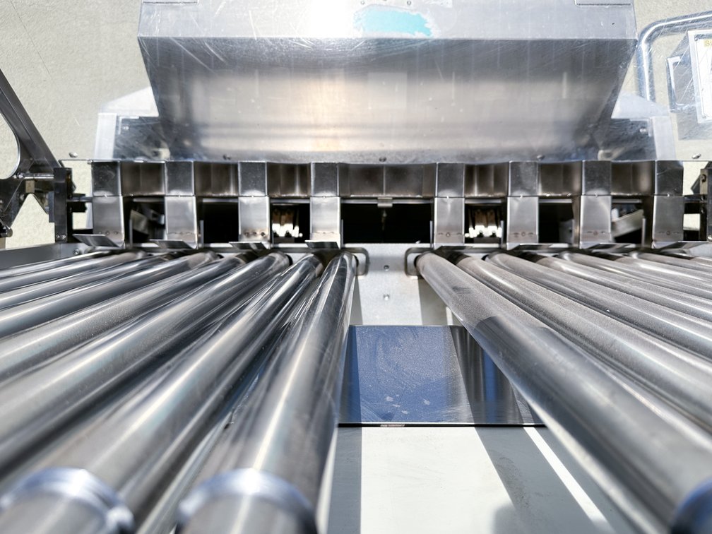 Image for MJK2293 Changsung Pharmatech Softgel Sorter CS-S8 (8ROWS)