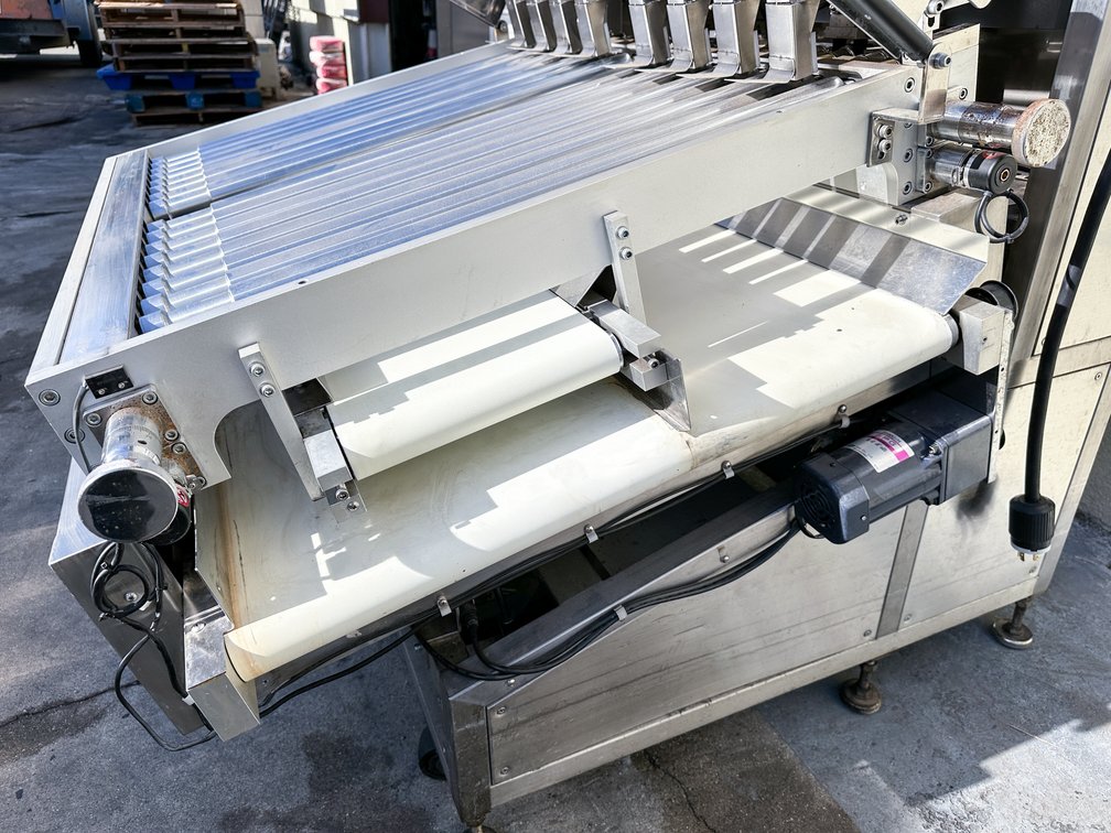 Image for MJK2293 Changsung Pharmatech Softgel Sorter CS-S8 (8ROWS)