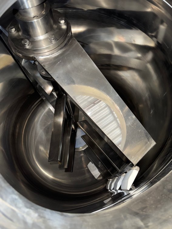 Image for MJK2552 1000 Liter SS, Fully Jacketed, Vacuum, Triple Motion Mixing Kettle