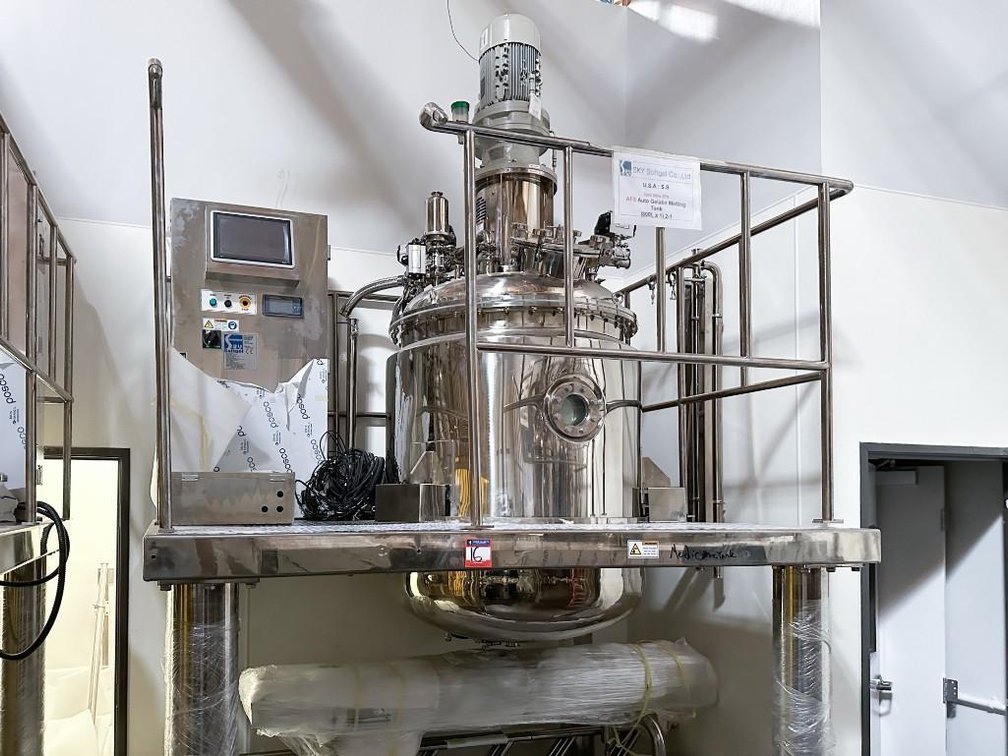Image for ***SOLD*** MJK2572 NEW - SV3000 Sky Softgel Encapsulation Machine and Mixing Tanks Suite
