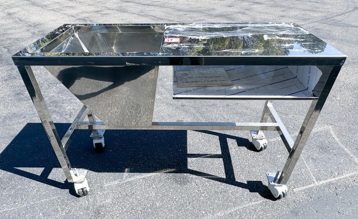 Image for ***SOLD*** MJK2572 NEW - SV3000 Sky Softgel Encapsulation Machine and Mixing Tanks Suite