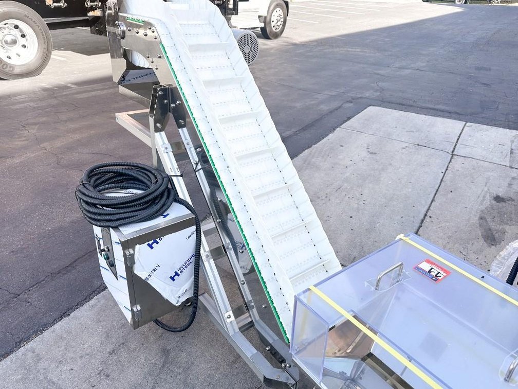 Image for ***SOLD*** MJK2572 NEW - SV3000 Sky Softgel Encapsulation Machine and Mixing Tanks Suite