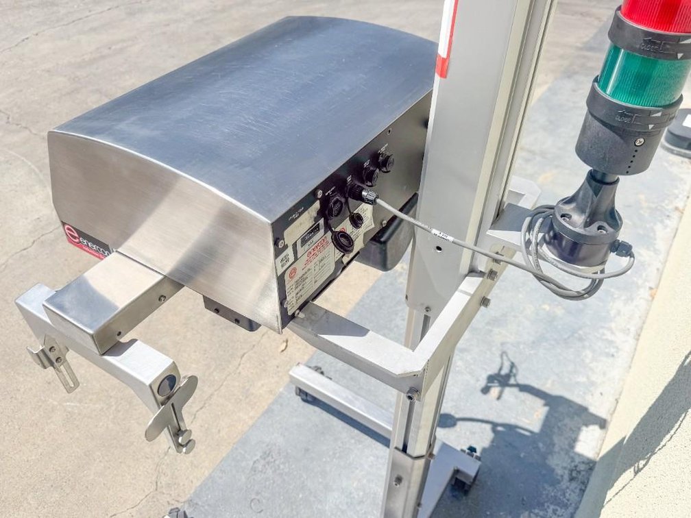 Image for **SOLD** MJK2577 Enercon Super Seal 700  Model: LM5412-T12