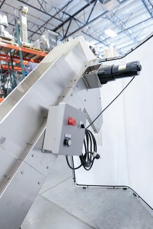 Image for MJK2599 Variable Speed Bottle Bulk Feed Elevator