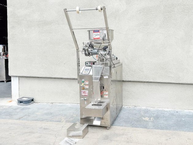Image for MJK2623 Single Lane VVFS LIquid Stick Pack Machine