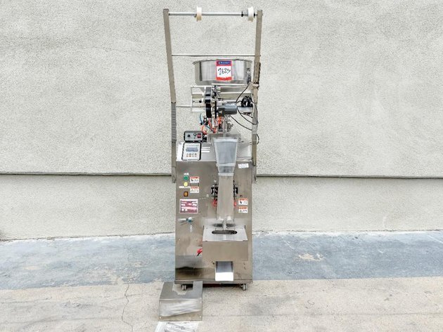 Image for MJK2623 Single Lane VVFS LIquid Stick Pack Machine