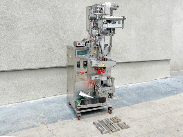 Image for MJK2625 Single Lane VVFS LIquid Stick Pack Machine