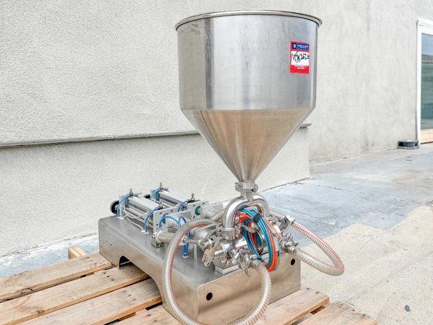 Image for MJK2626 Pneumatic Liquid filler machine JET2X500