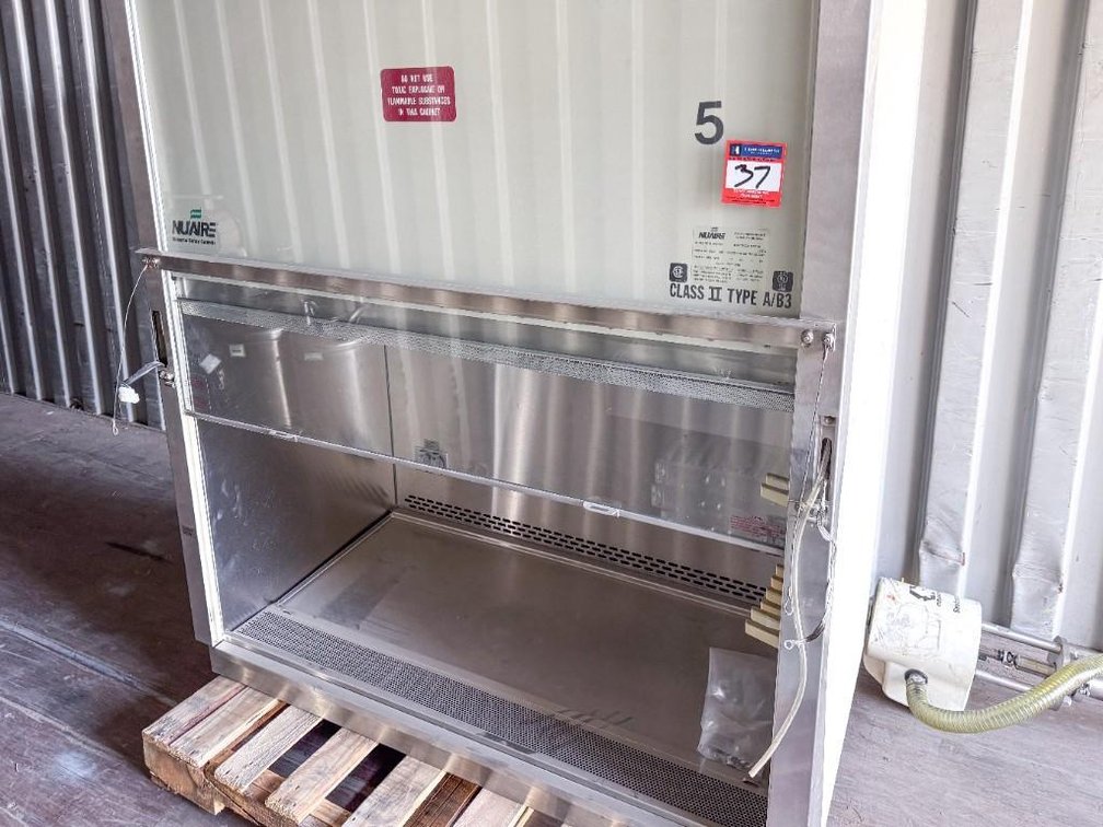 Image for MJK2647 Nuaire Fume Hood