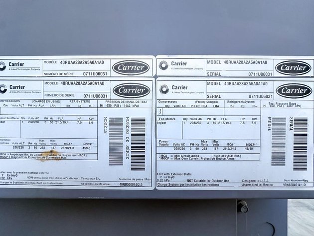 Image for MJK2650 Carrier Chiller Model: 40RUAA28A2A5A0A1A0