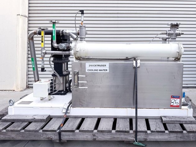 Image for MJK2667 Century Extrusion Recirculating Water Cooling System – 615,000 BTU/hr