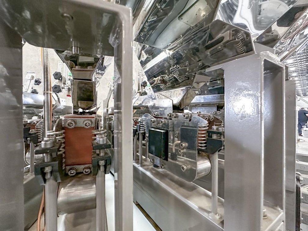 Image for MJK2680 Triapex Model DV Multi-Head Volumetric Powder Filling System with Go packer