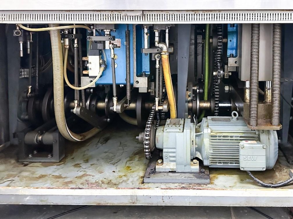 Image for MJK2707 NJP- 7500 Fully Automatic Encapsulation Machine