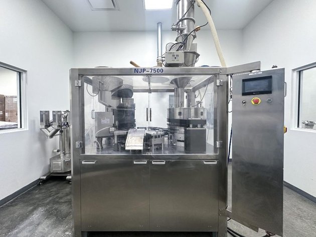 Image for MJK2707 NJP- 7500 Fully Automatic Encapsulation Machine