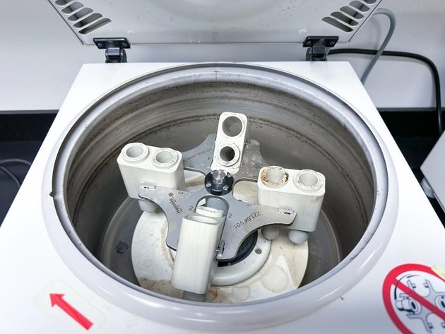 Image for MJK2714 Labnet Centrifuge Z300