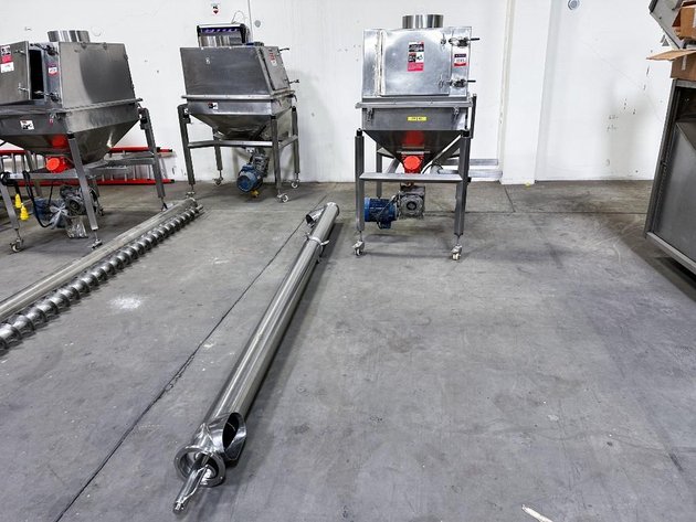 Image for MJK2727 All Fill Powder Hopper with Auger Screw Elevator