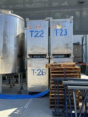 Image for ***SOLD*** MJK2262 550 Gallon SS Tote