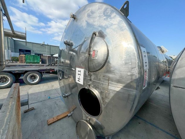 Image for ***SOLD*** MJK2270 Stainless steel Dual Compartment Single Wall StorageTank 6000 Gallons