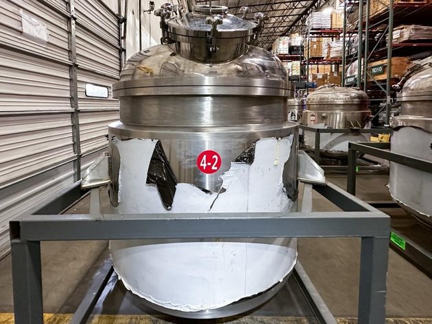 Image for MJK1914 NEW - 1000 Liter, SS, Fully Jacketed, Vacuum, Triple Motion Mixing Kettle