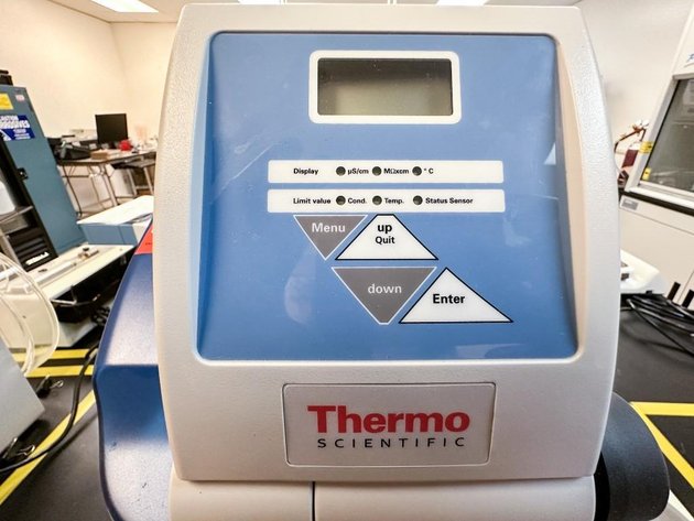 Image for MJK2373 Thermo Scientific Barnstead Smart 2 Pure