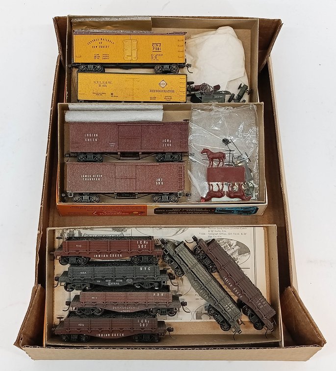(10) WEATHERED HO-GA. ASSORTED INDIAN CREEK FREIGHT CARS INV 261190017